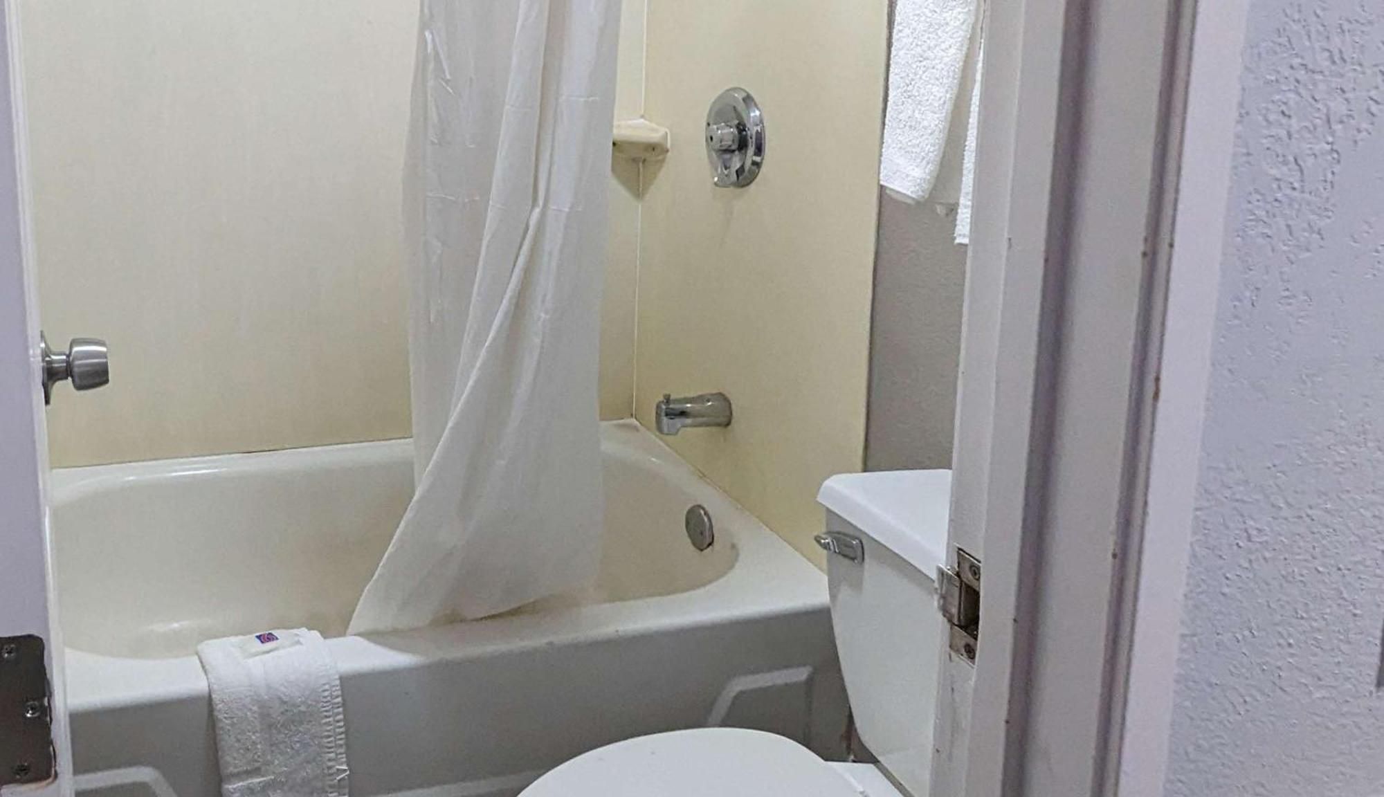 Motel 6-Nashua, Nh Екстер'єр фото