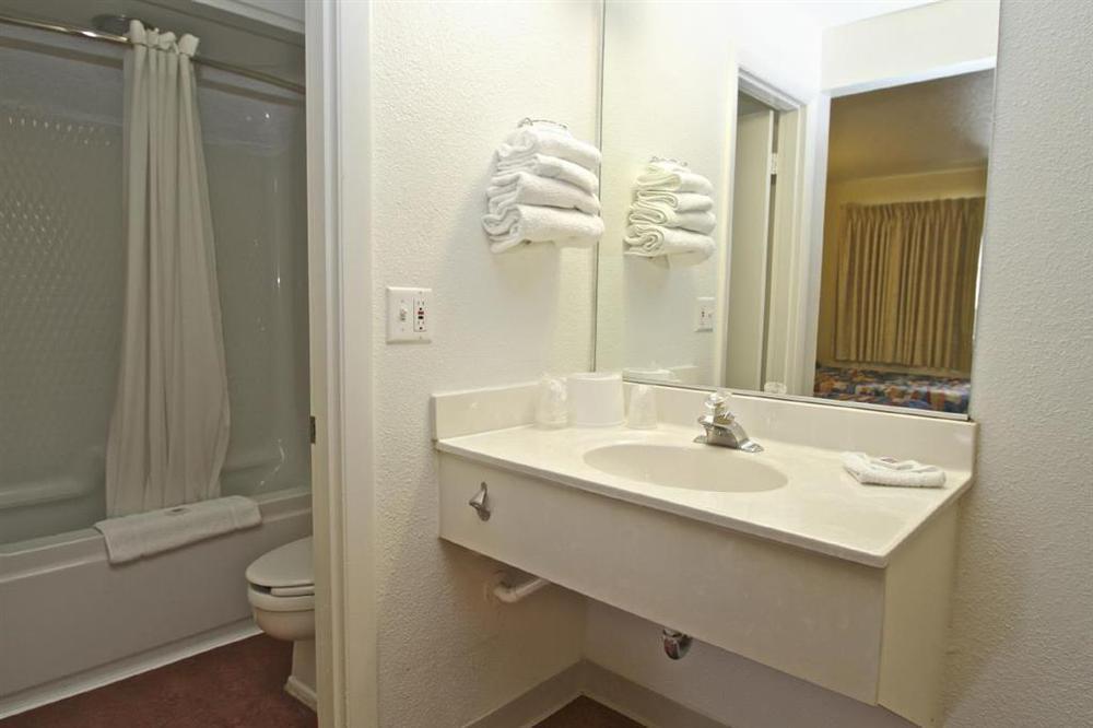Motel 6-Nashua, Nh Номер фото